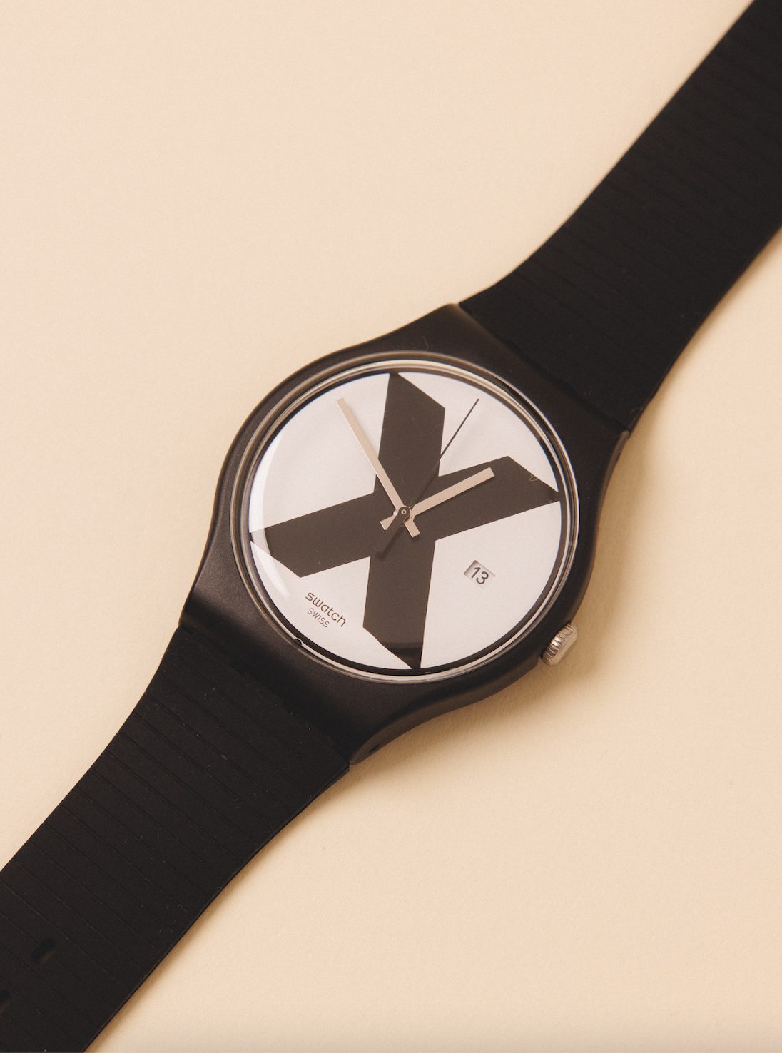 Swatch X- Rated 40mm Straight Edge Hardcore Watch Swatch X- Rated 40mm Straight Edge Hardcore Watch