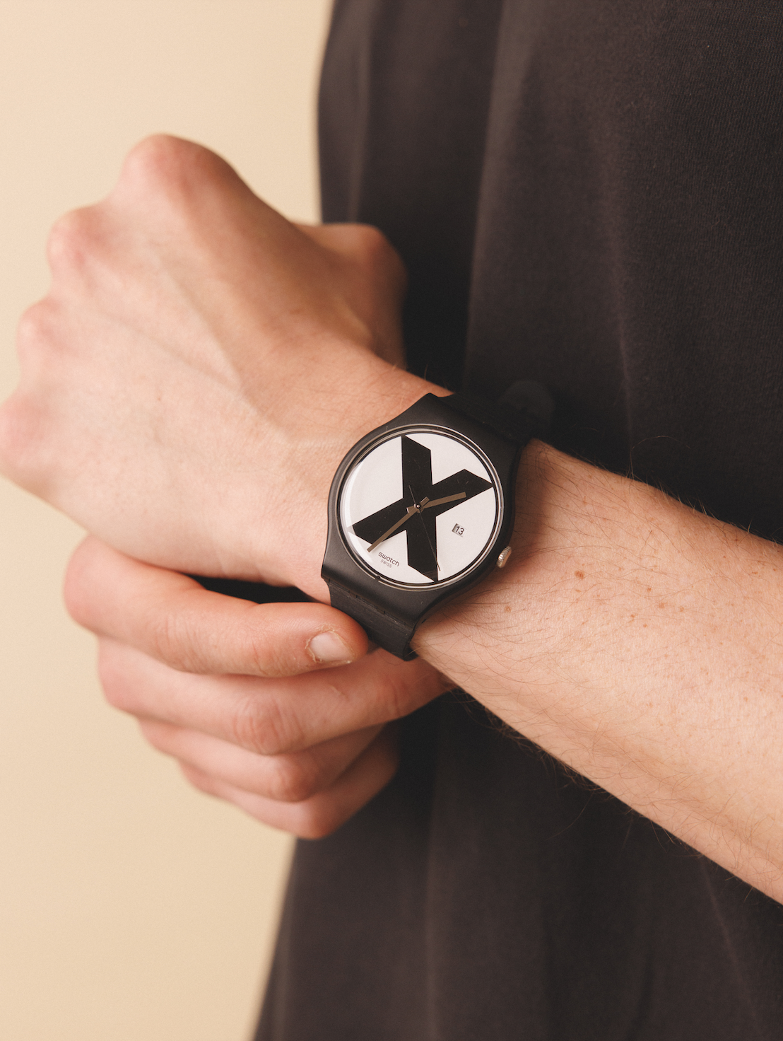 Swatch X- Rated 40mm Straight Edge Hardcore Watch Swatch X- Rated 40mm Straight Edge Hardcore Watch